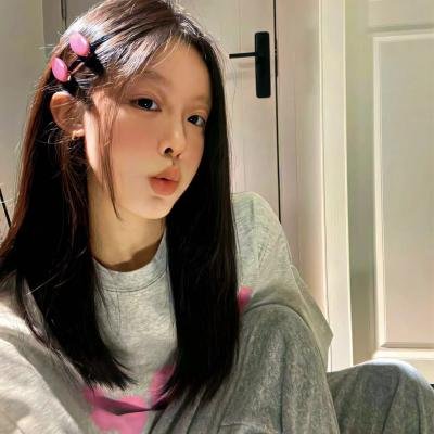 孖胎斗女巫